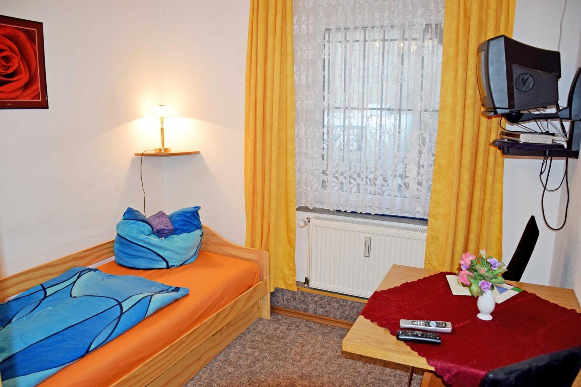 Ferienwohnung/ Ferienzimmer Asche 阿舍尔斯莱本 外观 照片