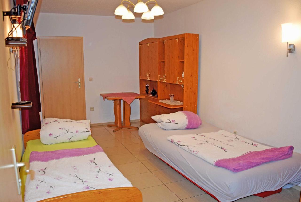 Ferienwohnung/ Ferienzimmer Asche 阿舍尔斯莱本 外观 照片