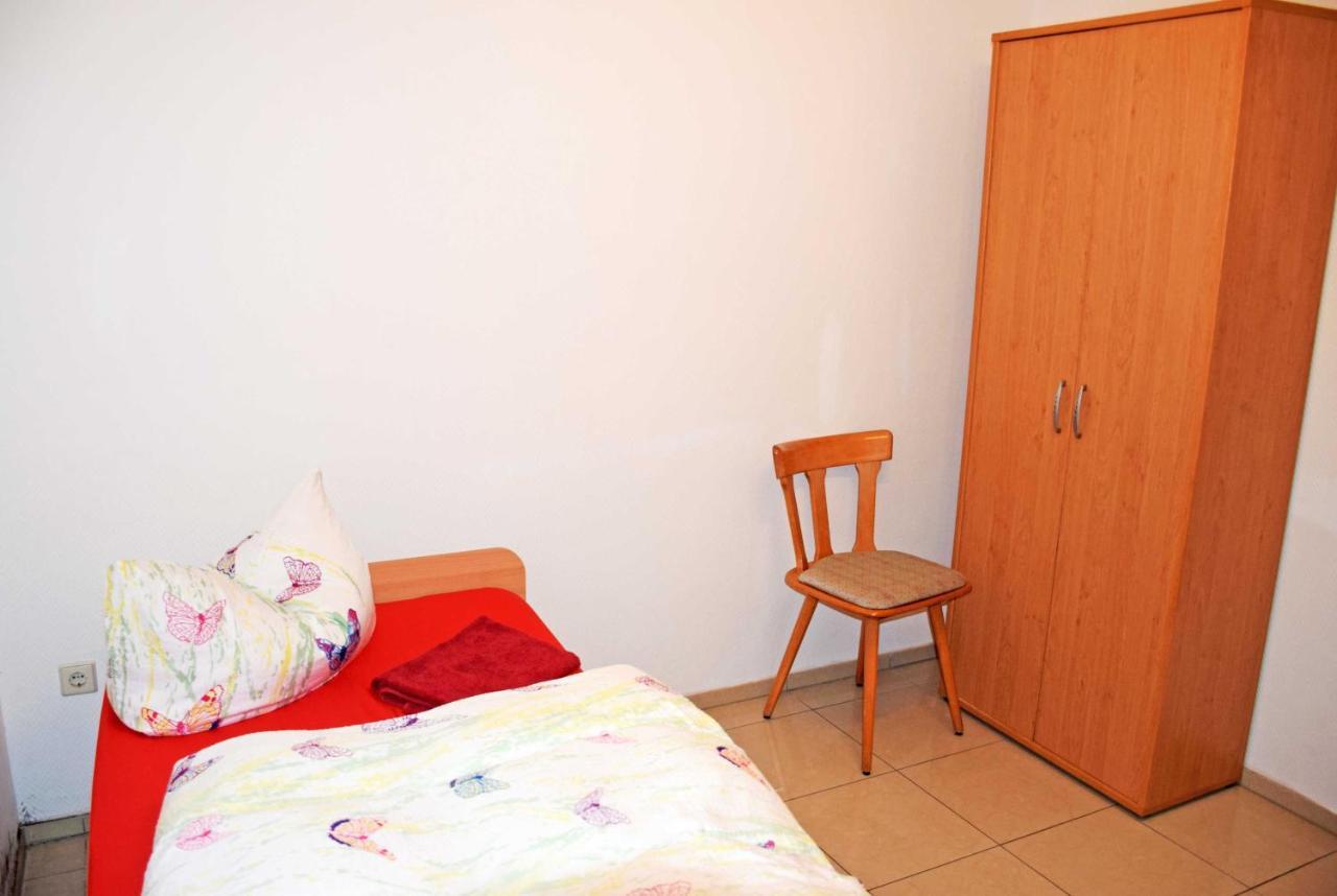 Ferienwohnung/ Ferienzimmer Asche 阿舍尔斯莱本 外观 照片