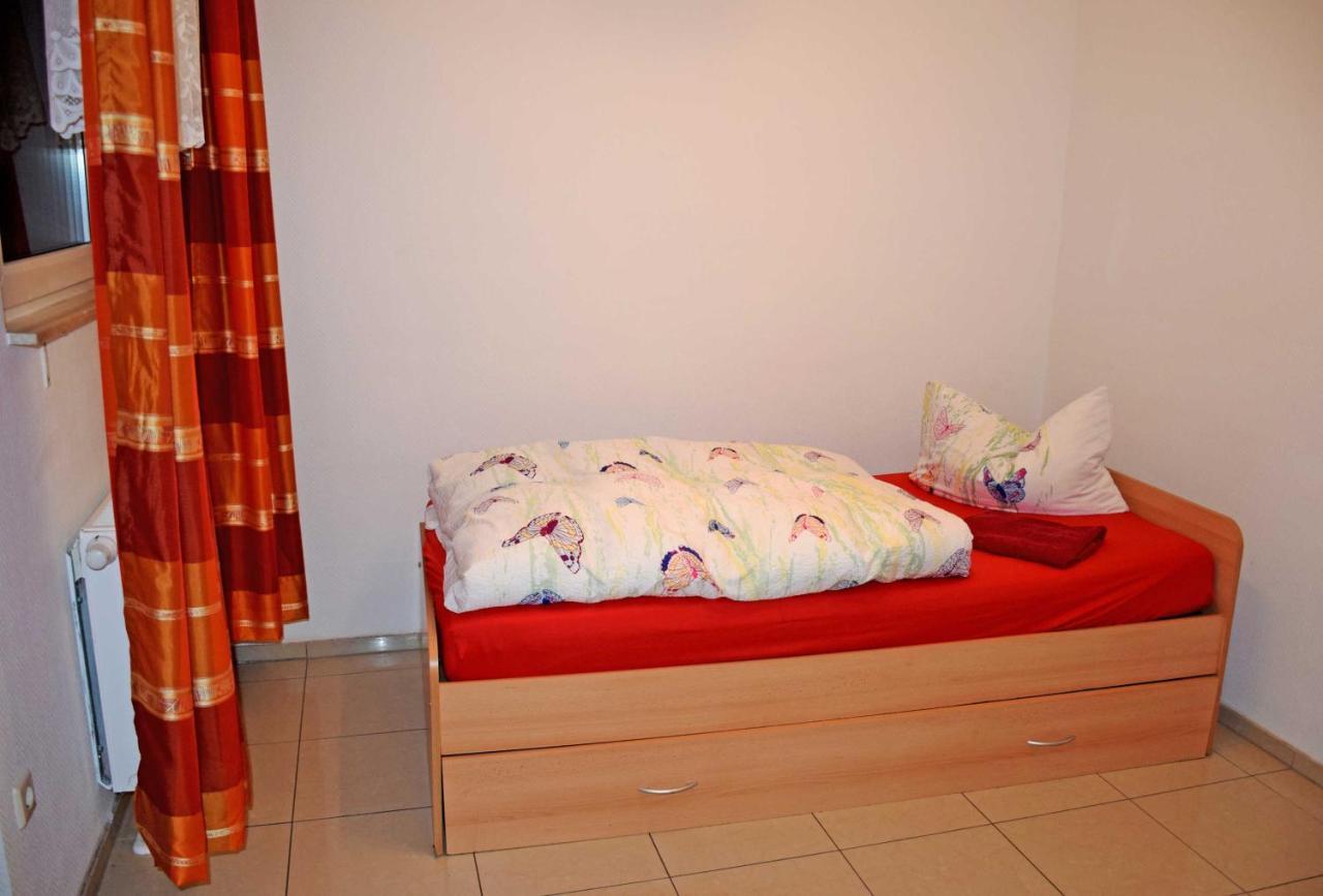 Ferienwohnung/ Ferienzimmer Asche 阿舍尔斯莱本 外观 照片
